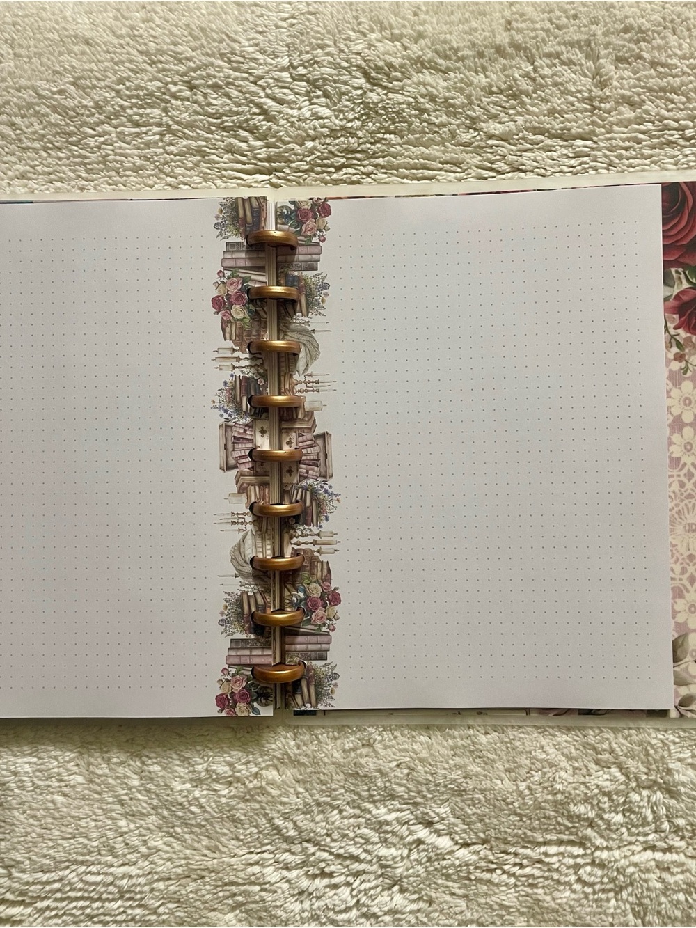 Rongrong All Booked Up A Book Lover's Journal III Discbound Reading Tracker New - Picture 9 of 9